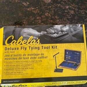 Cabela's Fly Tying Tool Kit with wood Case